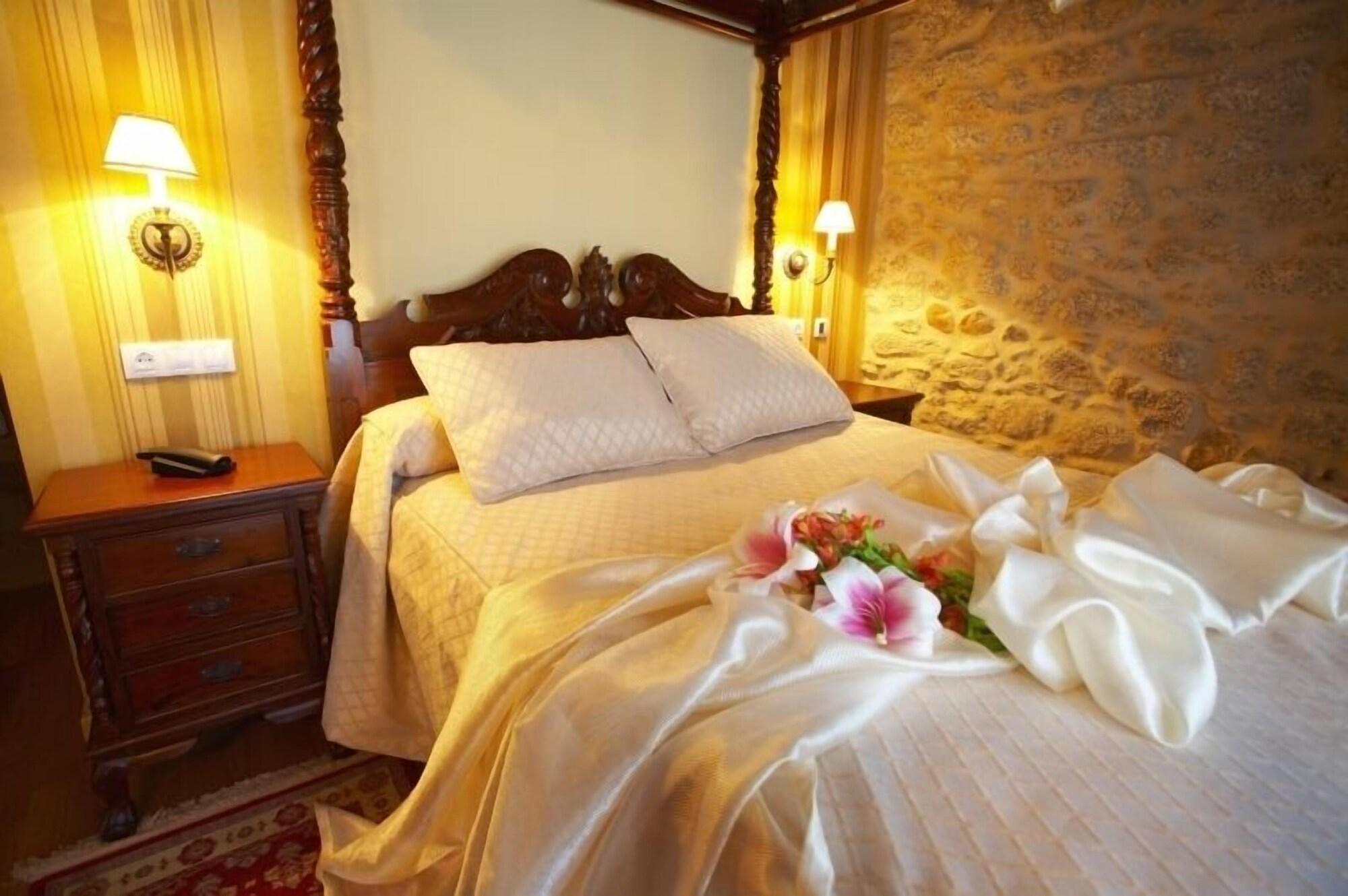 Hotel Vila Do Val Ferreira Exteriör bild