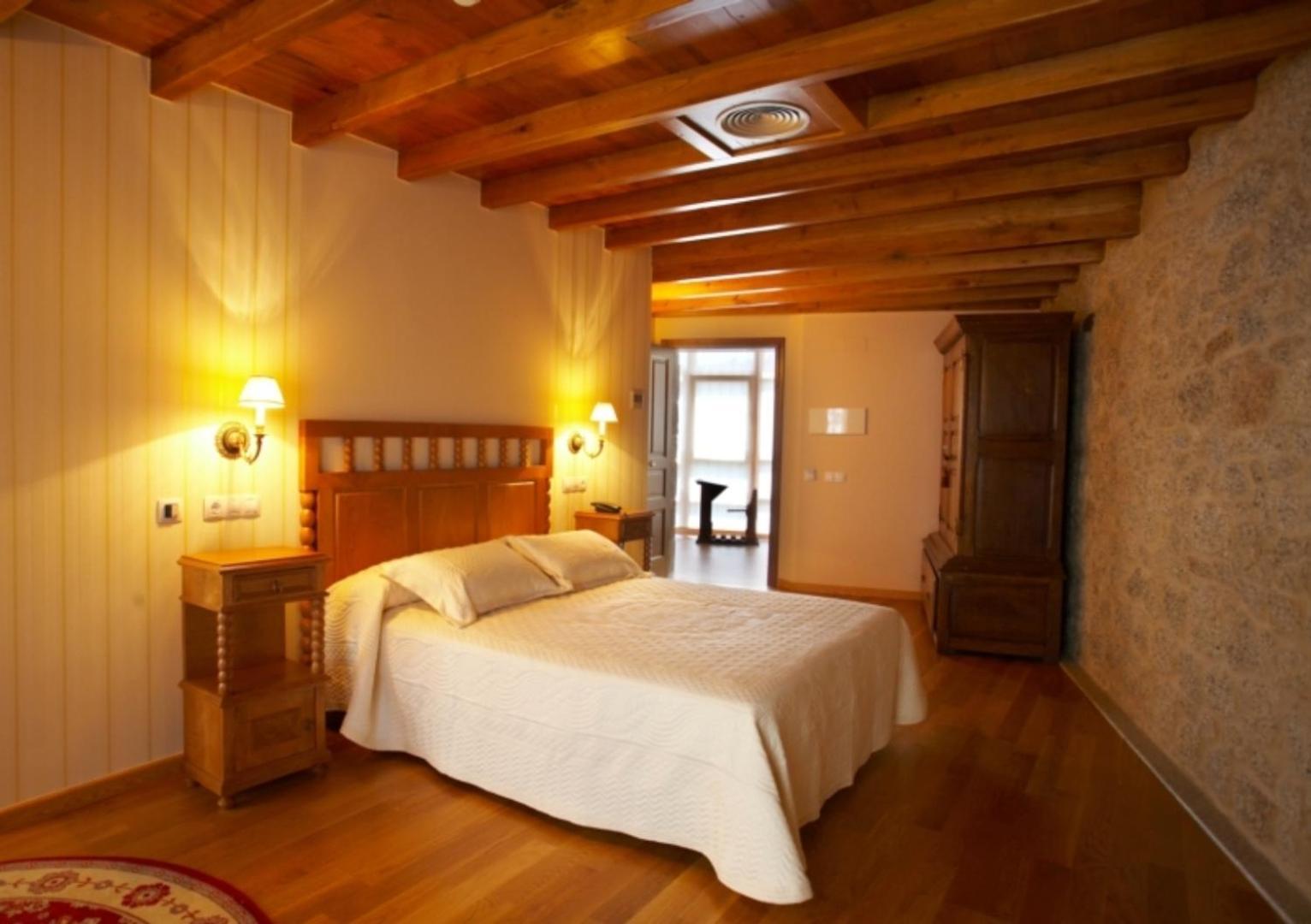 Hotel Vila Do Val Ferreira Exteriör bild