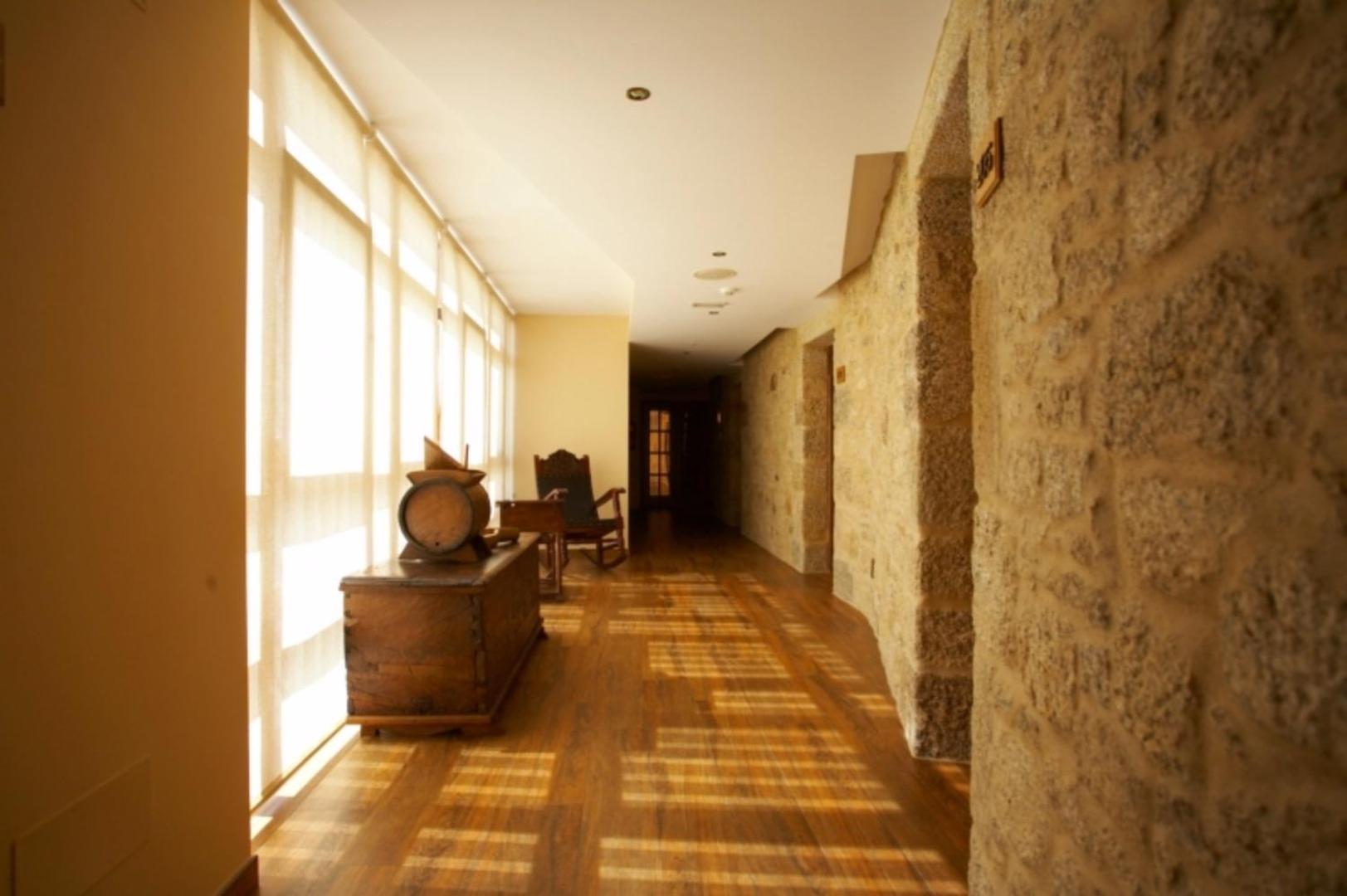 Hotel Vila Do Val Ferreira Exteriör bild