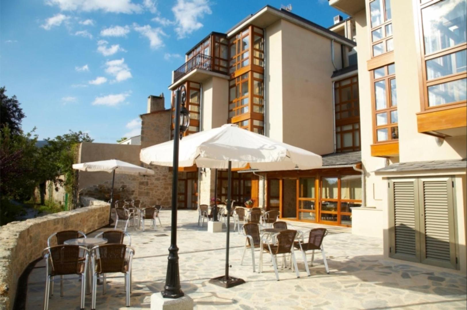 Hotel Vila Do Val Ferreira Exteriör bild